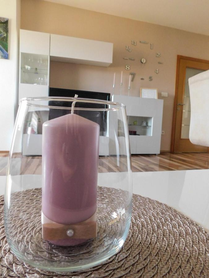 Apartman Lara Оточац Экстерьер фото